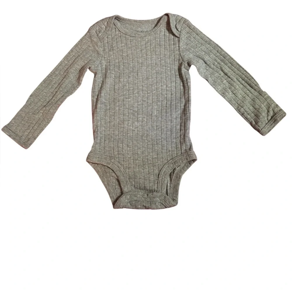 Carter's Ribbed Long Sleeve 3 Bodysuit size:0-3